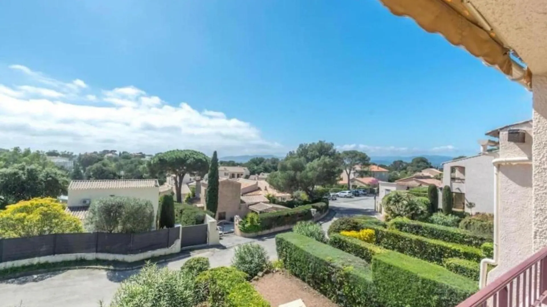 Apartment Of 44 M2 With Balcony In Saint-Raphael Saint-Raphaël