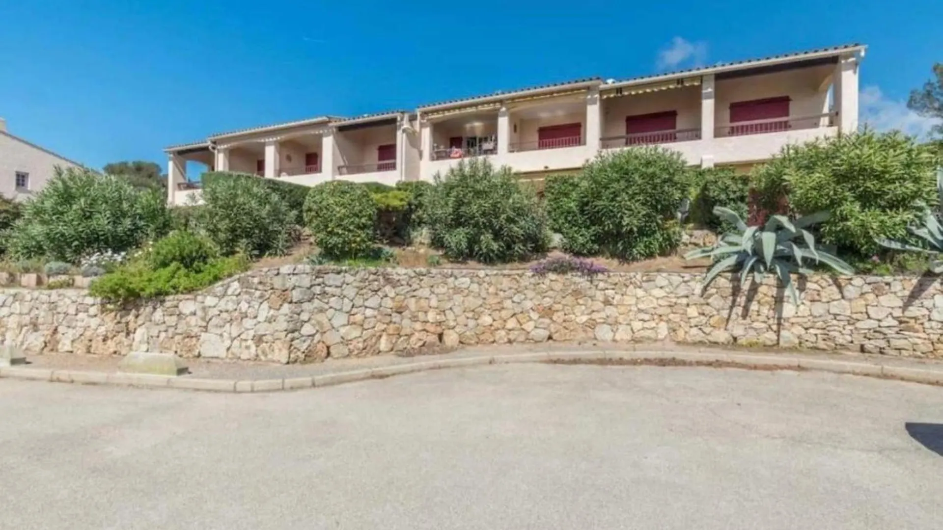 Apartment Of 44 M2 With Balcony In Saint-Raphael 0*, Saint-Raphaël